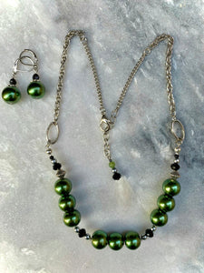 Pine Green Ball, Chain Necklace and Earrings