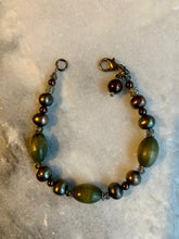 Load image into Gallery viewer, Moss Green Pearl, Green Wood, Bracelet
